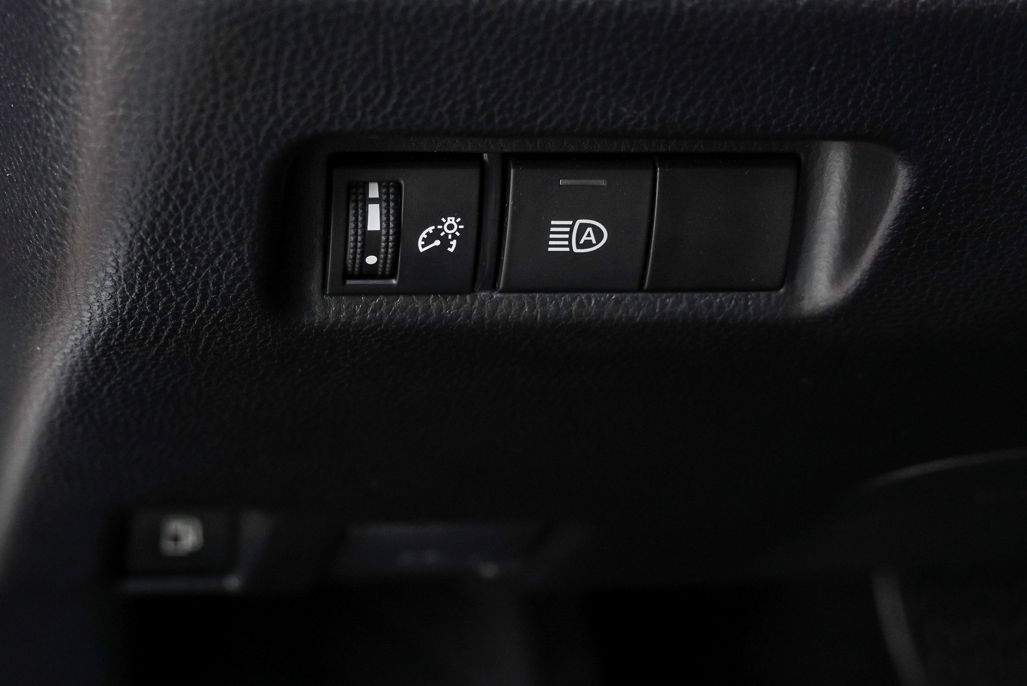 Certified 2024 Toyota RAV4 SE AWD/4WD image 18