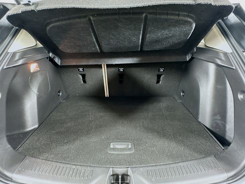 Used 2022 Buick Encore GX Select w/ Sport Touring Package FWD image 27
