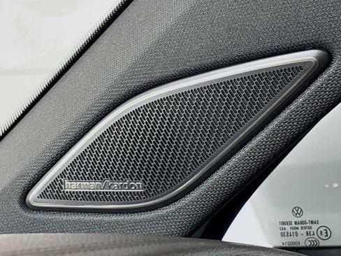 New 2026 Volkswagen Tiguan SEL R-Line image 19