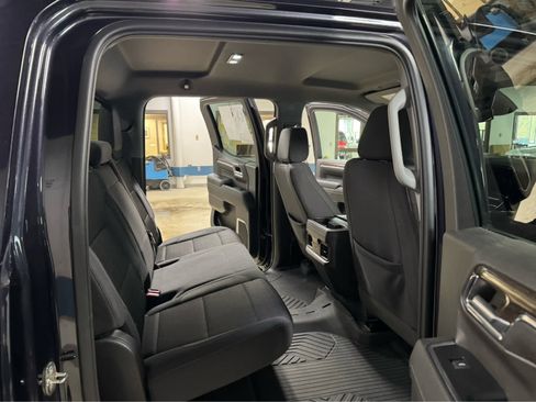 Certified 2023 Chevrolet Silverado 1500 RST image 33