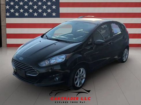 Used 2019 Ford Fiesta SE w/ Equipment Group 201A FWD image 3