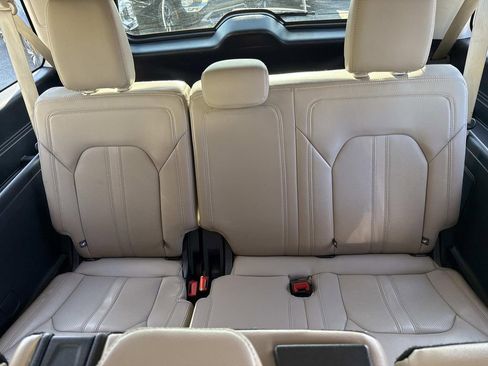 Used 2024 Ford Expedition Max Limited image 17
