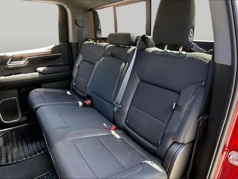Used 2022 GMC Sierra 1500 Elevation w/ Preferred Package RWD image 18
