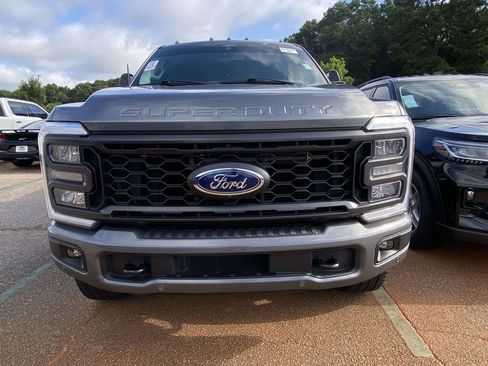 Certified 2024 Ford F250 Lariat w/ Lariat Ultimate Package AWD/4WD image 2
