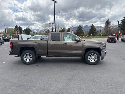 Used 2014 GMC Sierra 1500 SLE w/ Suspension Package, Off-Road AWD/4WD image 4