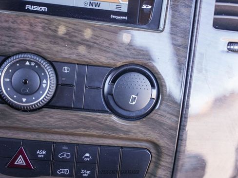 Used 2017 Mercedes-Benz Sprinter 3500 image 57