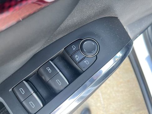 Used 2024 Chevrolet Traverse RS w/ LPO, Floor Liner Package FWD image 13