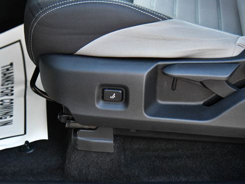 Used 2024 Toyota Tacoma TRD Sport image 16