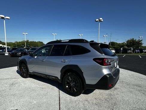Used 2025 Subaru Outback Onyx Edition XT w/ Popular Package #2 AWD/4WD image 5