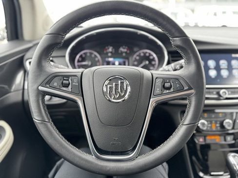 Used 2018 Buick Encore Preferred image 17