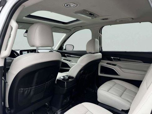 Used 2021 Kia Telluride EX w/ EX Premium Package FWD image 39