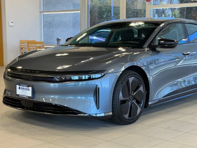 Used 2025 Lucid Air Touring AWD/4WD image 3