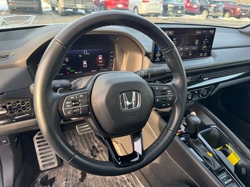 Used 2024 Honda Accord Sport image 14