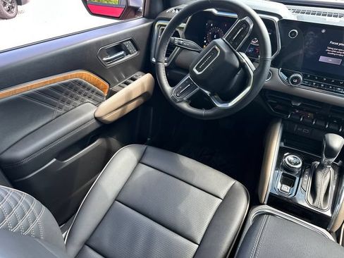 Used 2026 GMC Canyon Denali AWD/4WD image 21