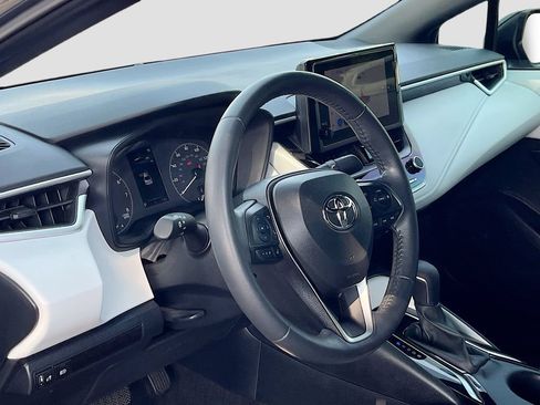 Used 2024 Toyota Corolla SE FWD image 9