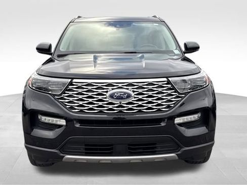 Used 2020 Ford Explorer Platinum w/ Premium Technology Package image 8