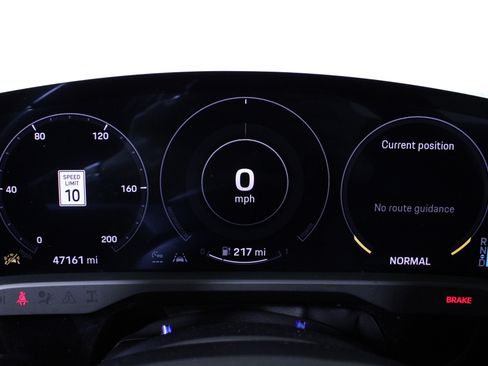 Used 2020 Porsche Taycan Turbo image 22