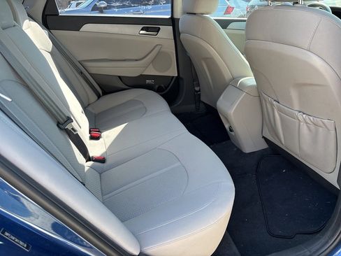 Used 2019 Hyundai Sonata SE image 9