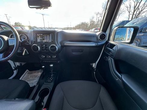 Used 2016 Jeep Wrangler Unlimited Sport w/ Quick Order Package 24S image 26
