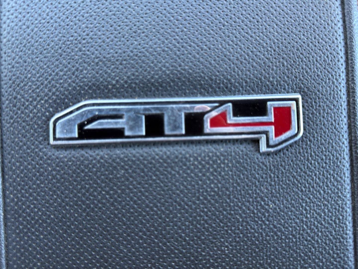 Used 2024 GMC Sierra 3500 AT4 w/ AT4 Preferred Package AWD/4WD image 15
