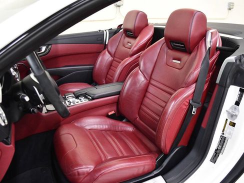 Used 2013 Mercedes-Benz SL 63 AMG image 9