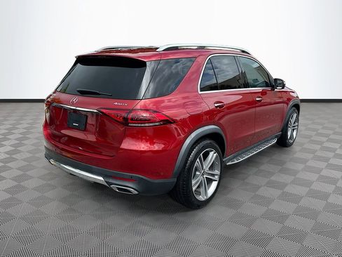 Used 2022 Mercedes-Benz GLE 450 4MATIC w/ Premium Package image 8