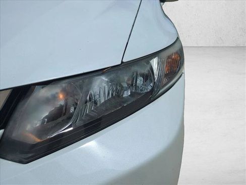 Used 2015 Honda Civic EX-L image 9