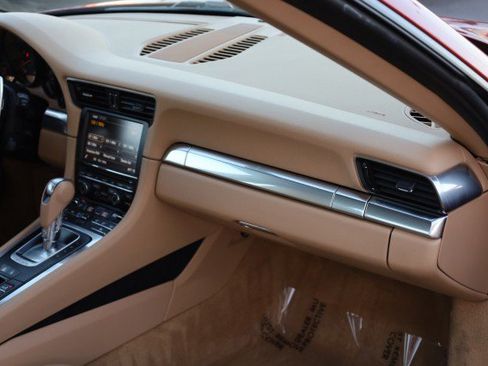 Used 2014 Porsche 911 Carrera image 43