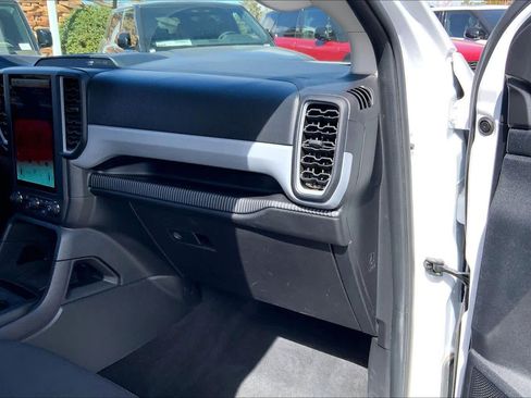 Used 2024 Ford Ranger XL w/ Trailer Tow Package image 18