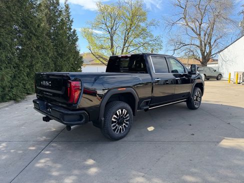 New 2026 GMC Sierra 2500 Denali Ultimate AWD/4WD image 31