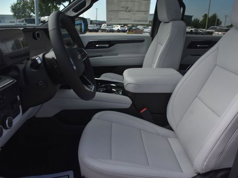 New 2026 Chevrolet Suburban Premier w/ Sun And Tow Package image 14