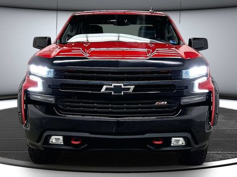 Used 2019 Chevrolet Silverado 1500 LT Trail Boss AWD/4WD image 2