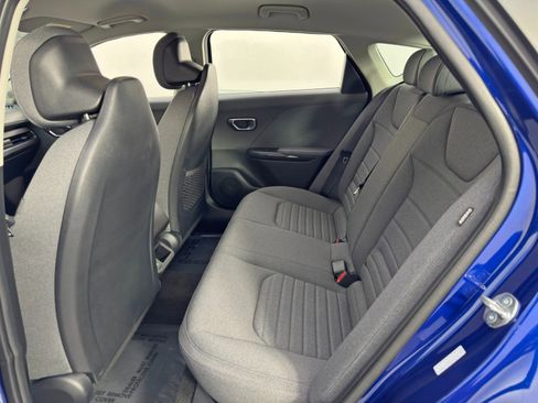 Used 2025 Kia K4 EX image 41