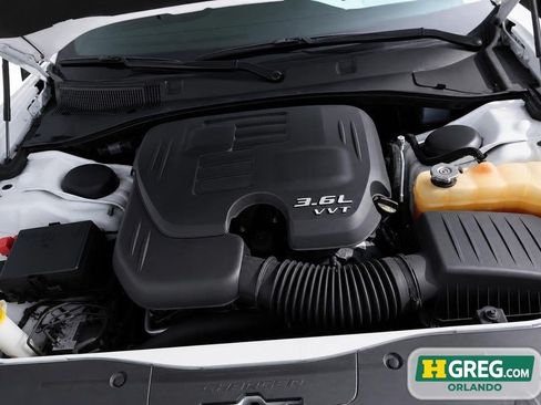 Used 2022 Dodge Charger SXT RWD image 13