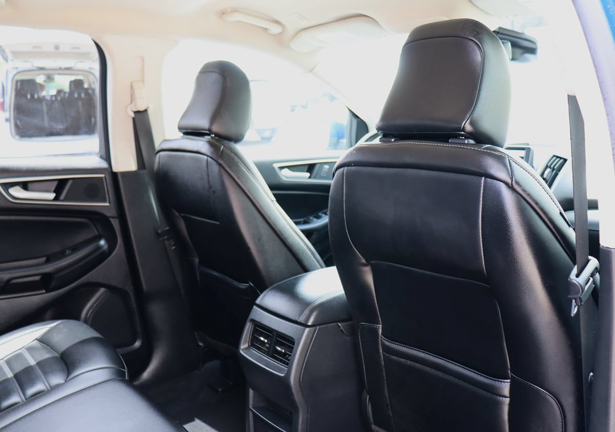 Used 2021 Ford Edge SEL w/ Cargo Accessory Package AWD/4WD image 28