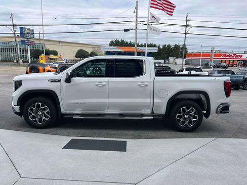 New 2026 GMC Sierra 1500 SLE AWD/4WD image 6