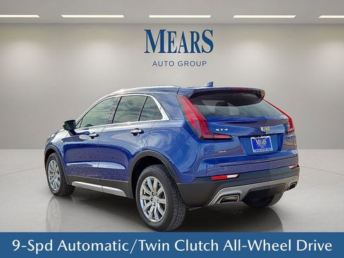 Used 2022 Cadillac XT4 Premium Luxury w/ Safety Alert Package image 4