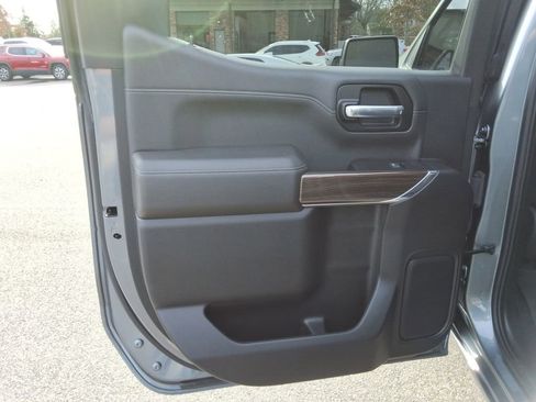 Certified 2022 Chevrolet Silverado 1500 RST image 17