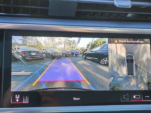 Certified 2023 Audi Q3 2.0T Premium Plus w/ Premium Plus Package image 27