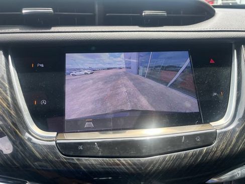 Used 2022 Cadillac XT6 Premium Luxury FWD image 15