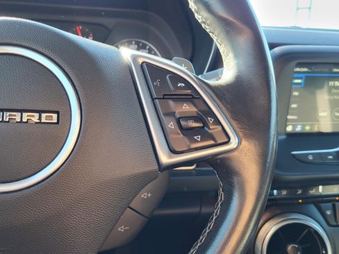 Used 2019 Chevrolet Camaro LT image 21