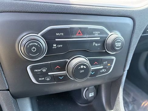 Used 2023 Dodge Charger SXT RWD image 20