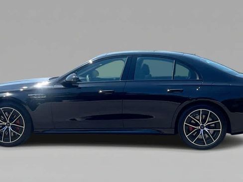 Used 2025 Mercedes-Benz E 53 AMG e 4MATIC Sedan image 5
