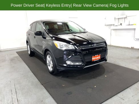 Used 2016 Ford Escape SE image 1