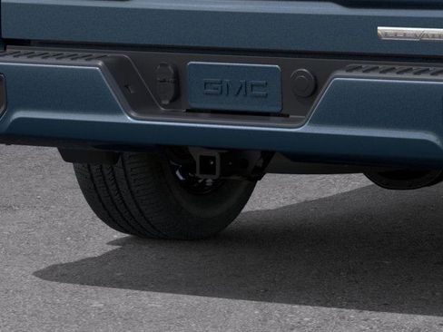 New 2026 GMC Sierra 1500 Elevation image 14