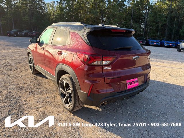 Used 2023 Chevrolet TrailBlazer RS w/ Sun and Liftgate Package FWD image 8