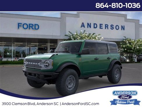 New 2025 Ford Bronco Badlands w/ Sasquatch Package image 1