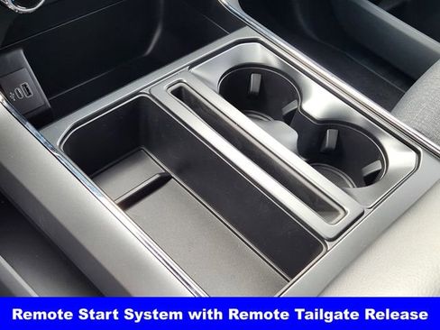 New 2026 Ford F150 XLT w/ Equipment Group 302A MID image 19