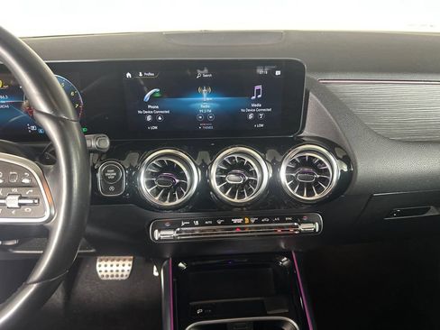 Certified 2023 Mercedes-Benz GLA 250 image 30