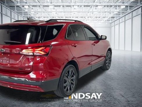 Used 2023 Chevrolet Equinox RS w/ RS Leather Package AWD/4WD image 9